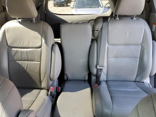 2019 Toyota Sienna XLE