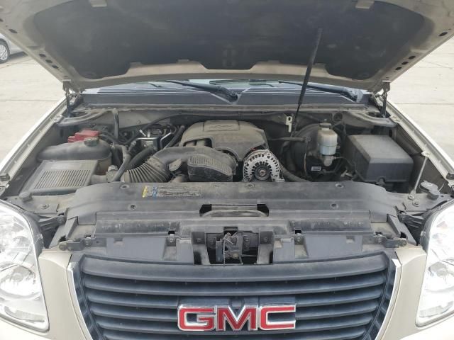 2011 GMC Yukon XL C1500 SLE