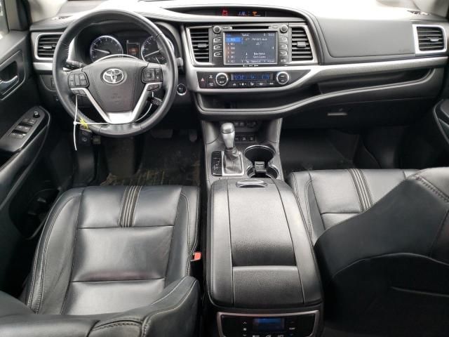 2018 Toyota Highlander SE