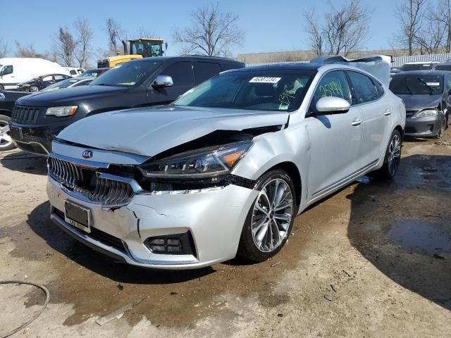 2018 KIA Cadenza Luxury