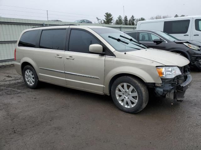 2012 Chrysler Town & Country Touring