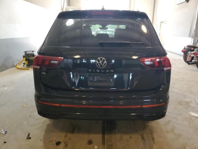 2022 Volkswagen Tiguan SE R-LINE Black