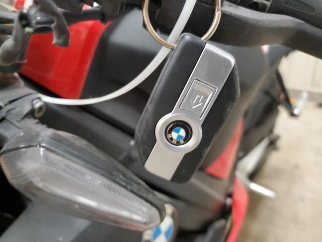 2022 BMW S 1000 R