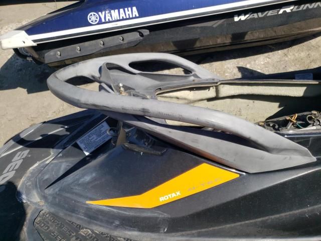 2013 Seadoo GTR215