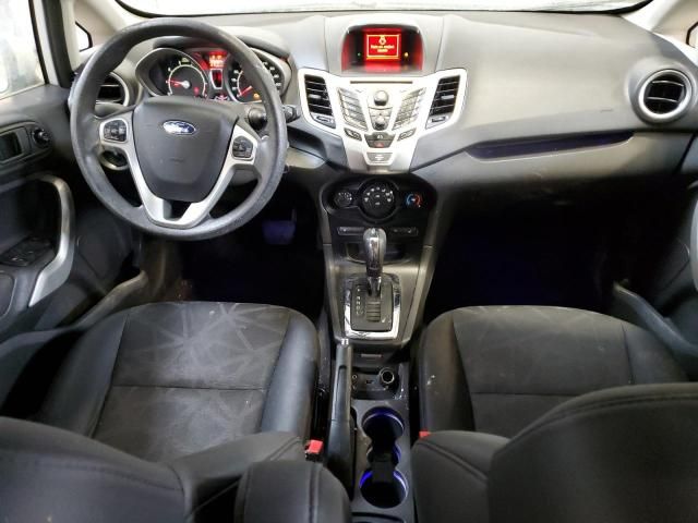 2013 Ford Fiesta SE