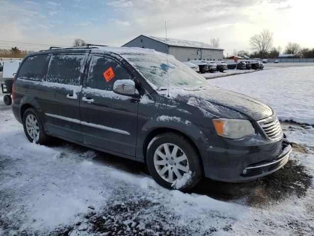 2012 Chrysler Town & Country Touring L