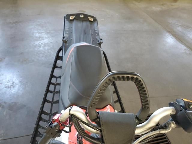 2014 Skidoo 800 CC