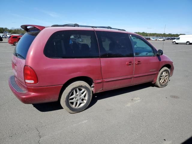 1999 Dodge Grand Caravan SE