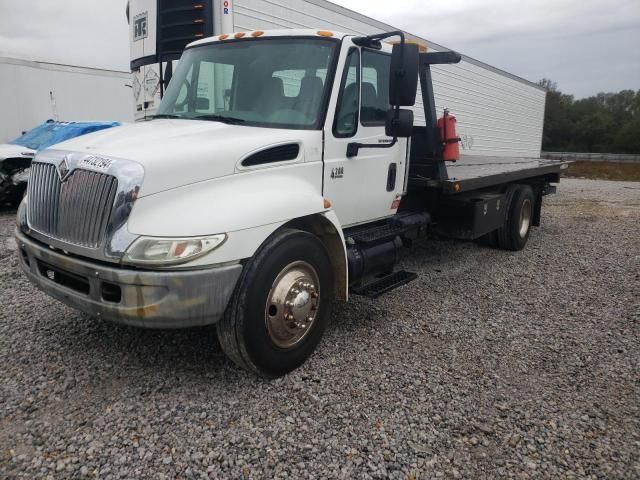 2004 International 4000 4300