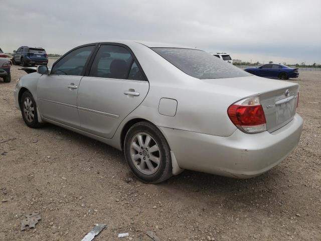 2005 Toyota Camry LE