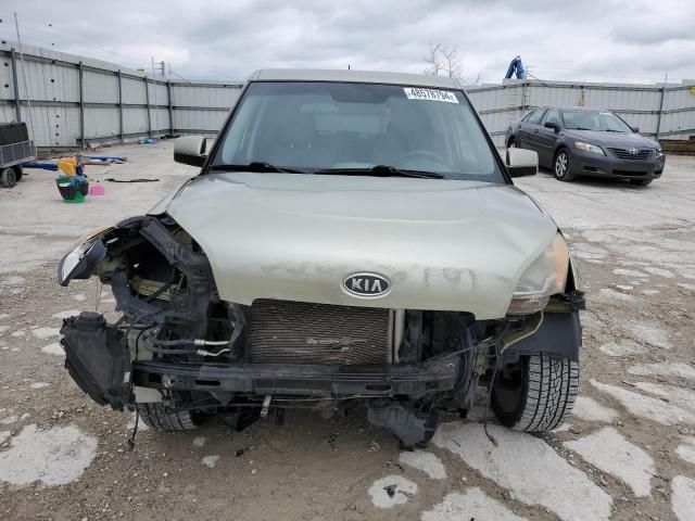 2010 KIA Soul +