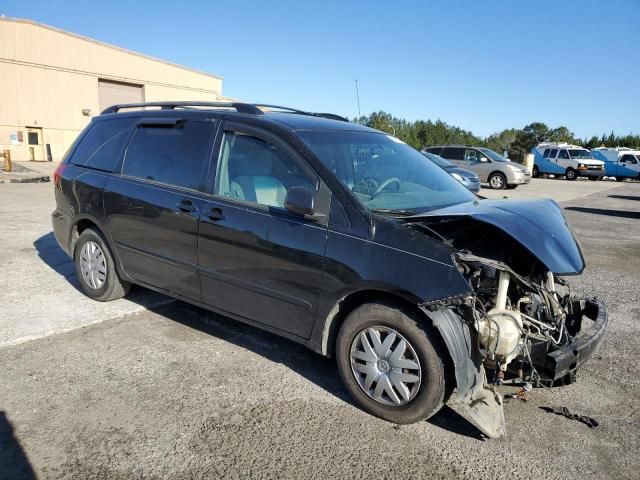 2008 Toyota Sienna CE