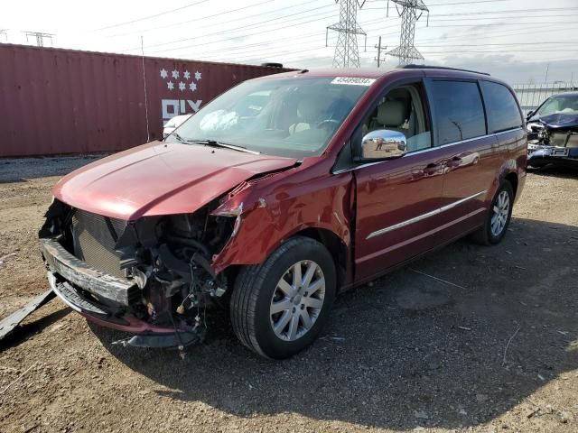 2011 Chrysler Town & Country Touring L