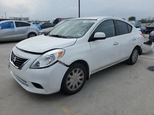 2014 Nissan Versa S