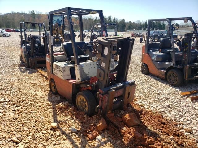 2003 Nissan Forklift