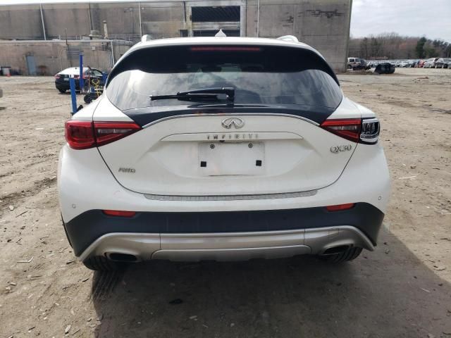 2018 Infiniti QX30 Base