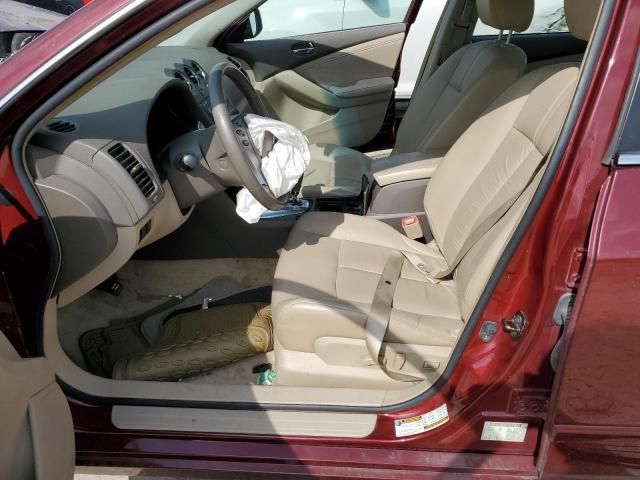 2010 Nissan Altima Base