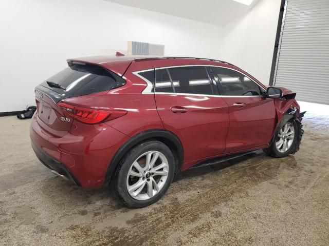 2018 Infiniti QX30 Base