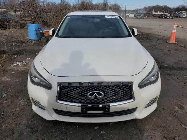 2016 Infiniti Q50 Premium