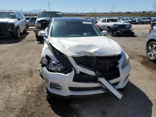 2015 Infiniti Q50 Base