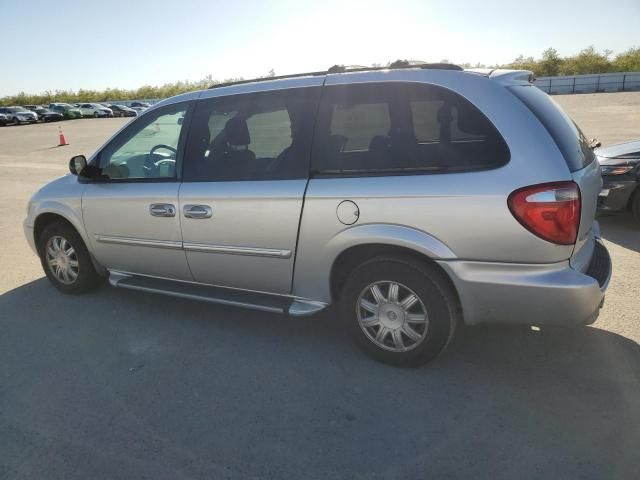 2006 Chrysler Town & Country Touring