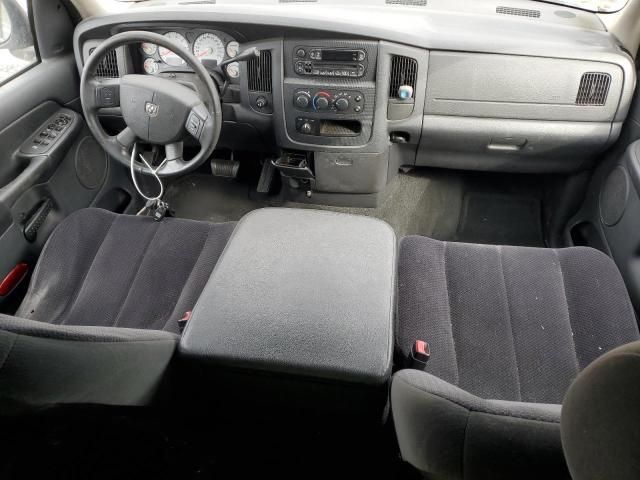 2004 Dodge RAM 1500 ST