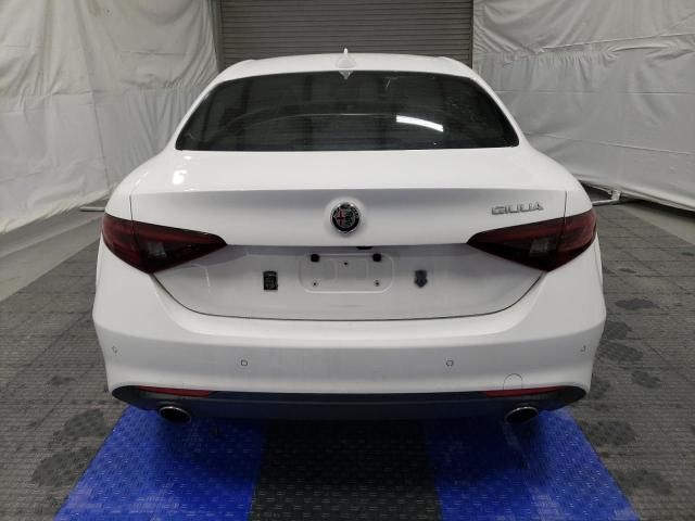 2017 Alfa Romeo Giulia TI