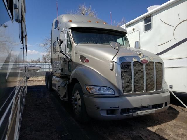 2009 Peterbilt 387