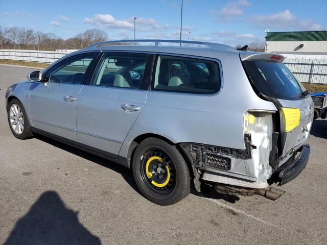 2010 Volkswagen Passat Komfort