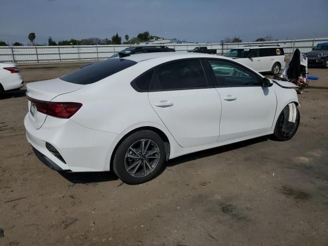 2023 KIA Forte LX