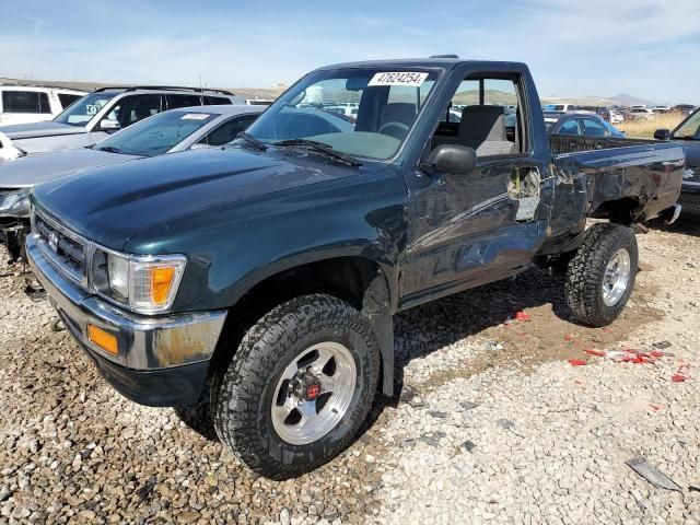 1995 Toyota Pickup 1/2 TON Short Wheelbase DX