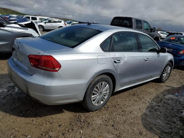 2014 Volkswagen Passat S