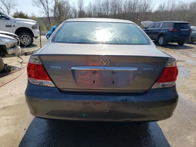 2005 Toyota Camry LE