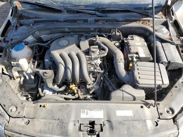 2013 Volkswagen Jetta Base