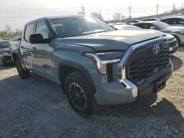 2024 Toyota Tundra Crewmax SR