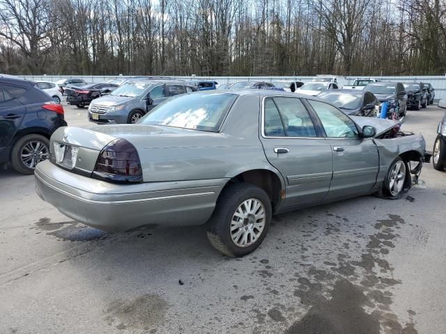 2003 Ford Crown Victoria LX