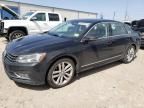 2016 Volkswagen Passat SEL