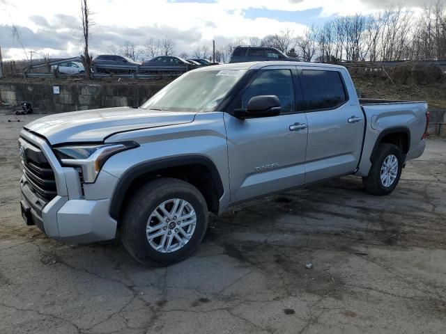 2023 Toyota Tundra Crewmax SR