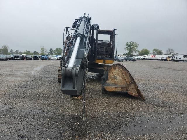 2020 John Deere Excavator