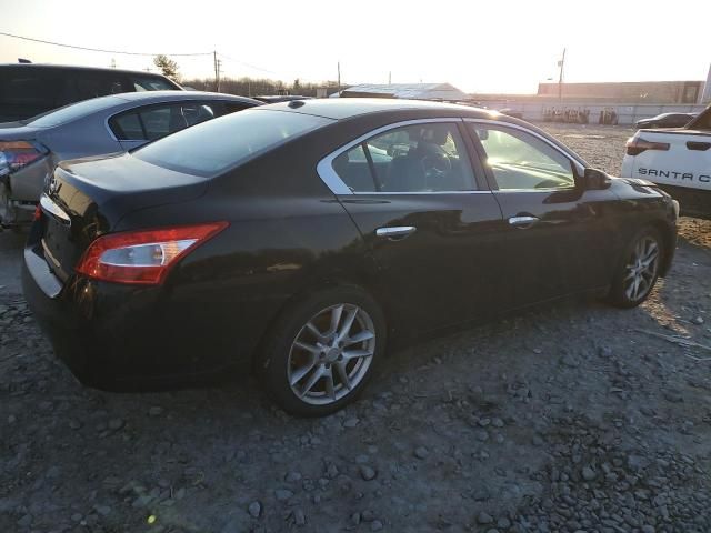 2010 Nissan Maxima S