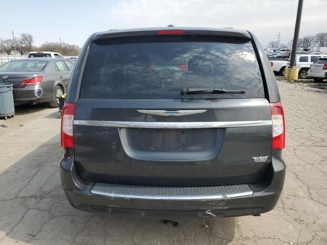 2011 Chrysler Town & Country Touring