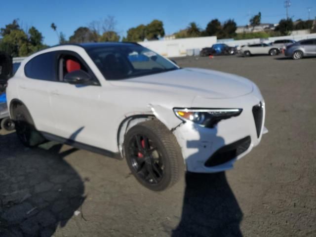 2019 Alfa Romeo Stelvio TI