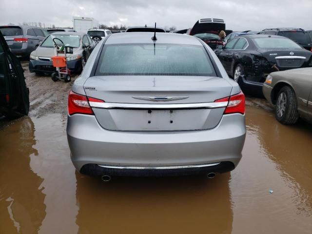 2013 Chrysler 200 Limited