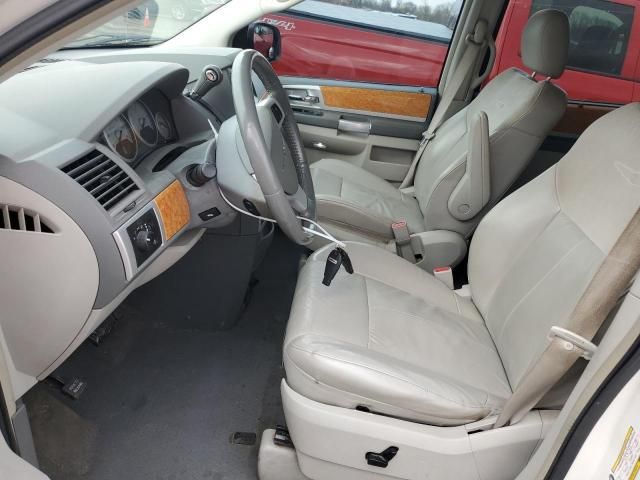 2008 Chrysler Town & Country Limited