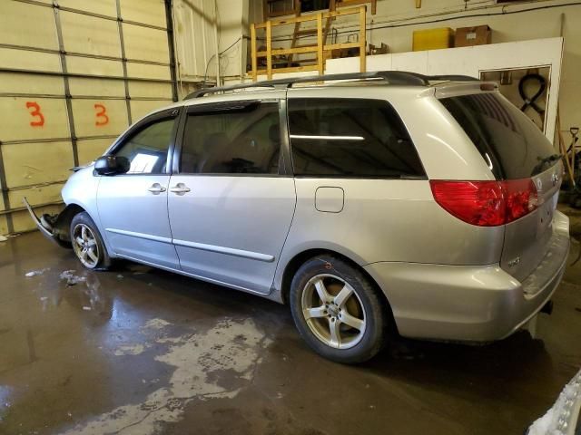 2006 Toyota Sienna CE