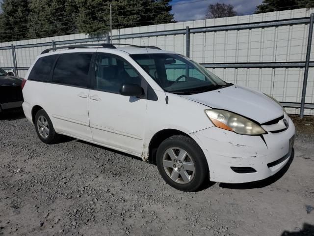 2006 Toyota Sienna CE