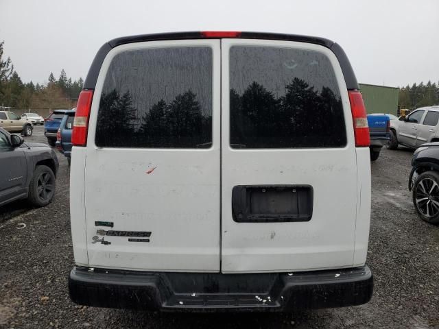 2011 Chevrolet Express G2500