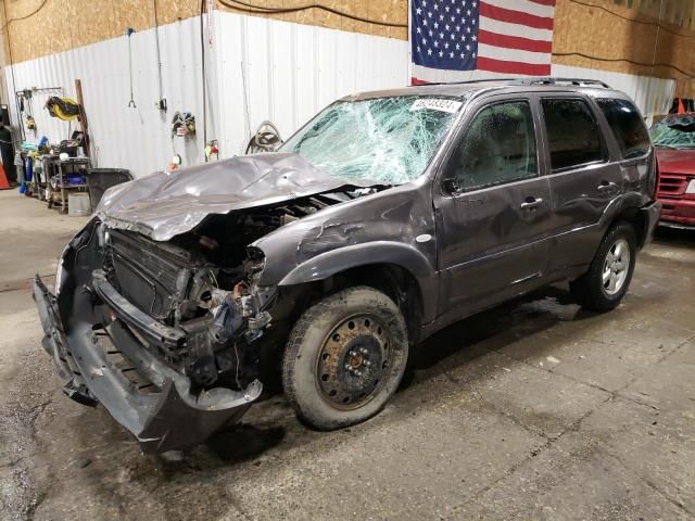 2005 Mazda Tribute S