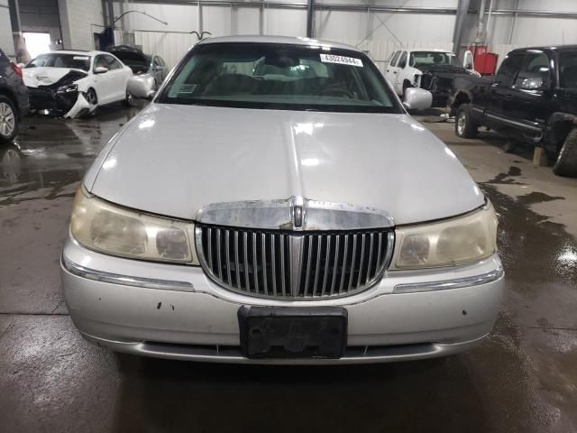 2001 Lincoln Town Car Cartier