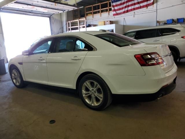 2014 Ford Taurus SEL